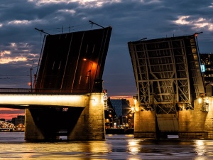 Мост Александра Невского