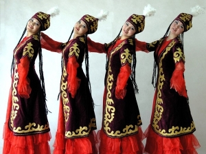 Киргизский национальный костюм купить