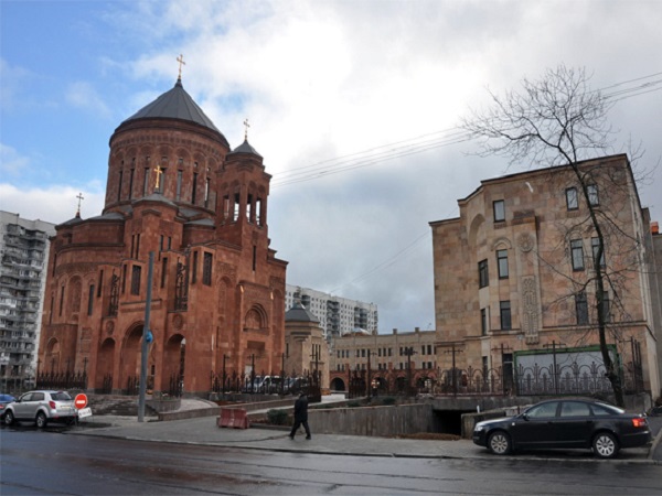 Столица удивляет